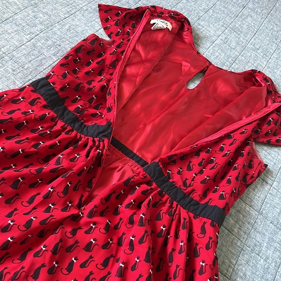 PINKY Retro KITTY CAT Print Pinup Peter Pan Neckline Mini Dress in Red | L - Picture 5 of 9